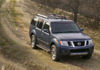 4x4 Nissan Pathfinder jagt eventyr transport