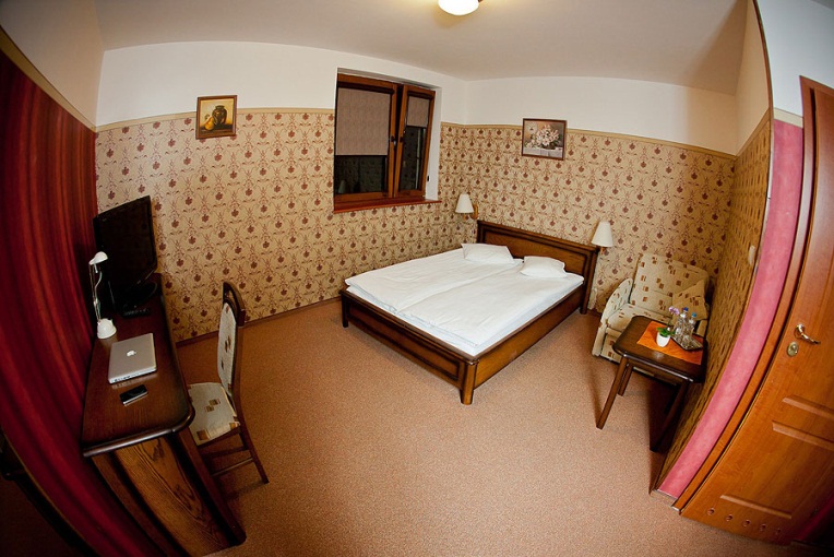 accommodation photo - roebuck (11.05 - 30.09) hunting in Łódź